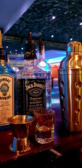 Jumanji-Lounge-Bar-Spirituosen