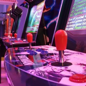Jumanji-Spielelounge-Spielautomat-Detailaufnahme